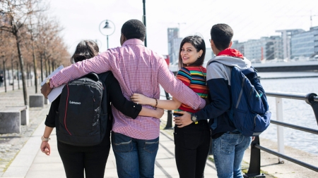 Image of International students by the liffey river