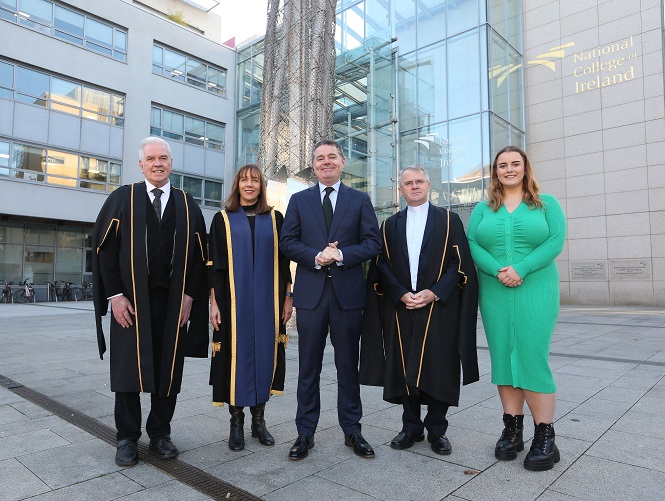 Fr Peter McVerry SJ, NCI president Gina Quin, Minister for Finance Paschal Donohoe, Chair of NCI Governing Body Fr Leonard Moloney SJ and NCISU president Jennifer Treadwell