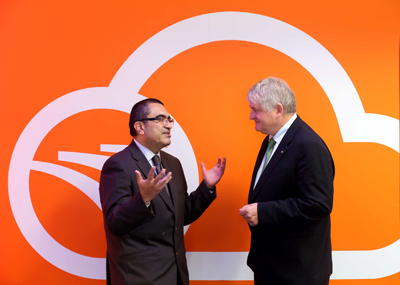 Denis O'Brien and Head of the Cloud Competency CentreHoracio Gonzalez Velez